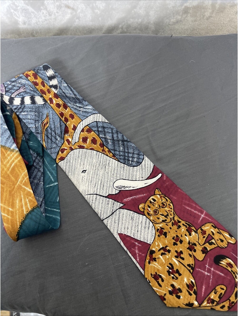 Vintage World Wildlife Fund Zoo Animal Silk Men’s Necktie